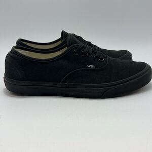 Vans Low Top Mens Size 12 Sneakers Triple Black Skate Shoes 508731 Gum